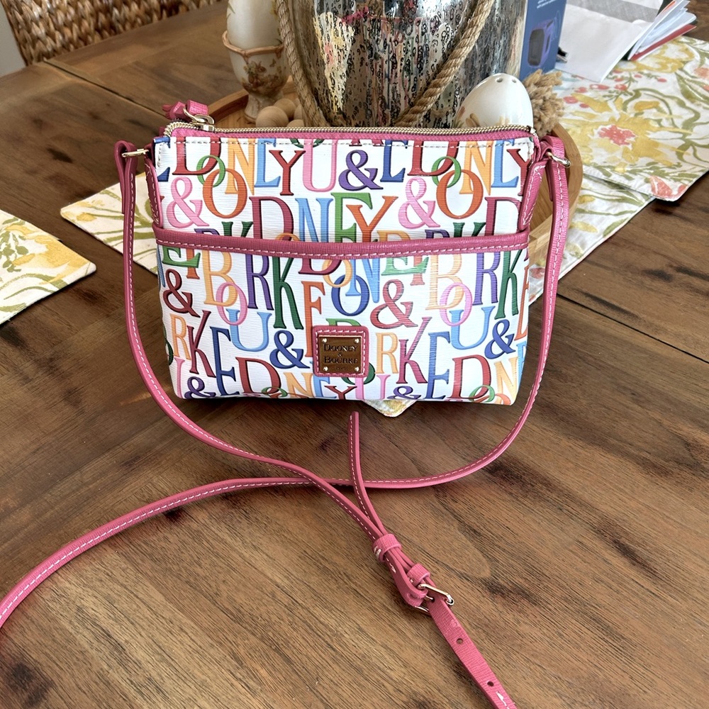 Dooney and bourke crossbody
